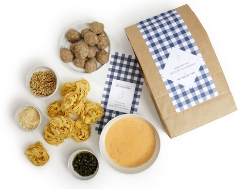 Bilde: © Sultne Gutter / Oda Sultne Gutter Middagskit Tagliatelle m/Kjøttboller & Kremet Tomatsaus, 2 porsj