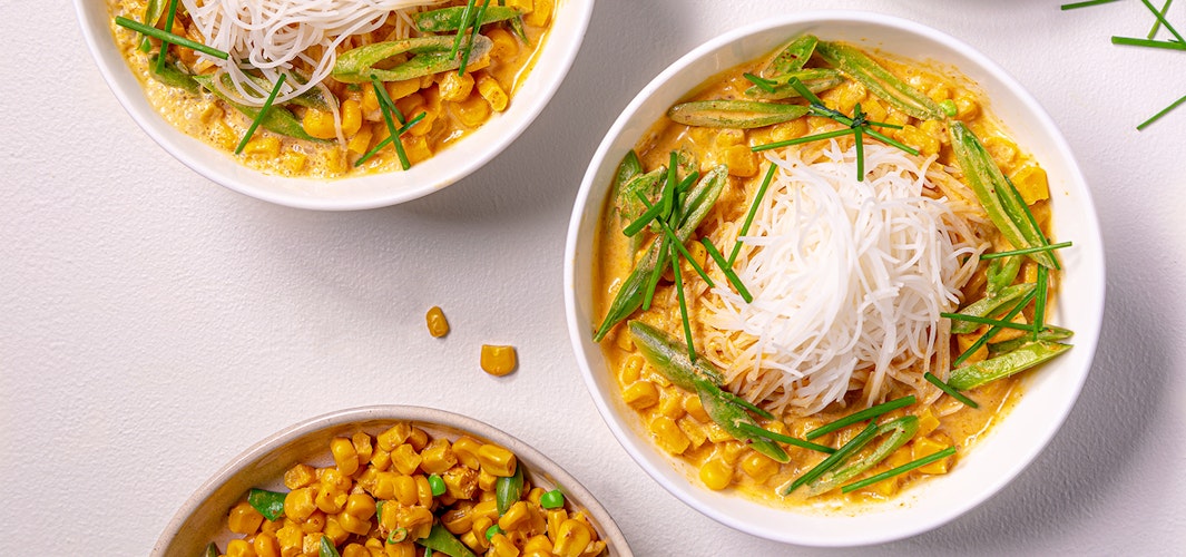 Nudler i gul curry