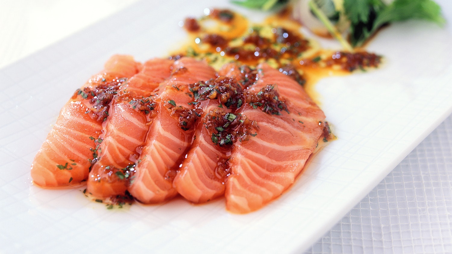 Asiatisk SALMA-sashimi