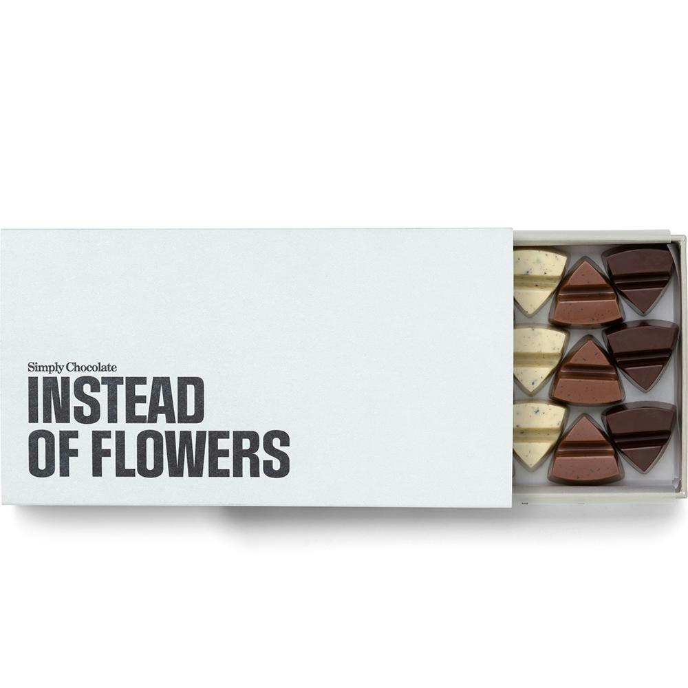Simply Chocolate Chokladbox - Instead of Flowers Simply Chocolate