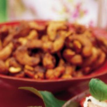 Honung- och chilirostade cashewnötter