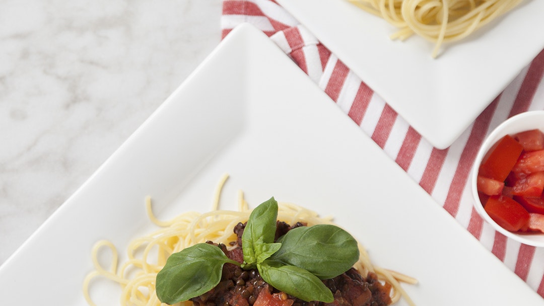 Vegansk köttfärssås och spaghetti