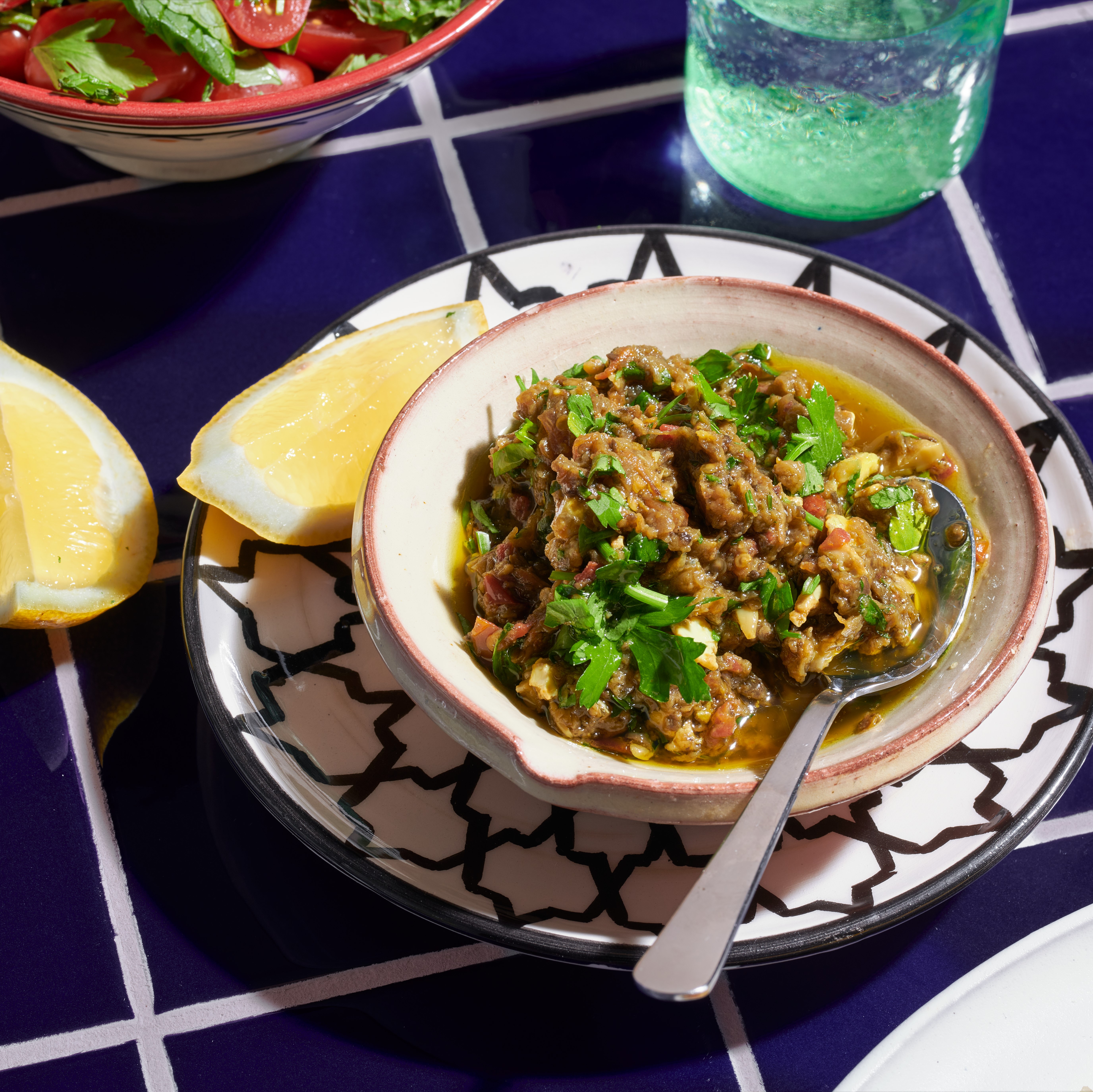 Mirza ghasemi – persisk aubergineröra