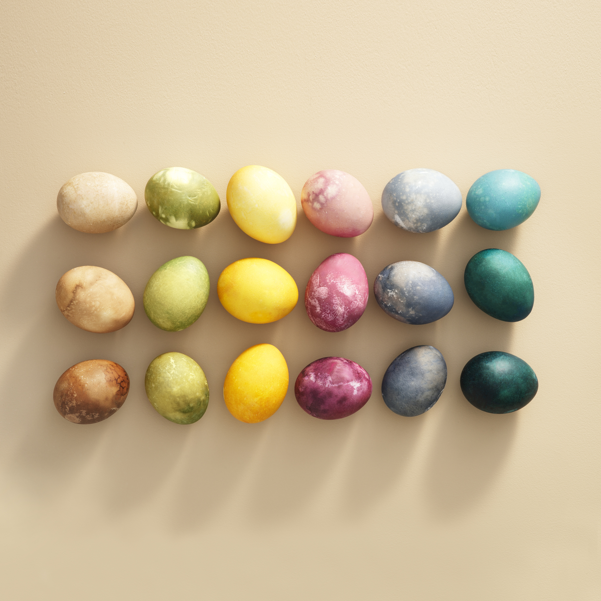 Färgade ägg till påsk