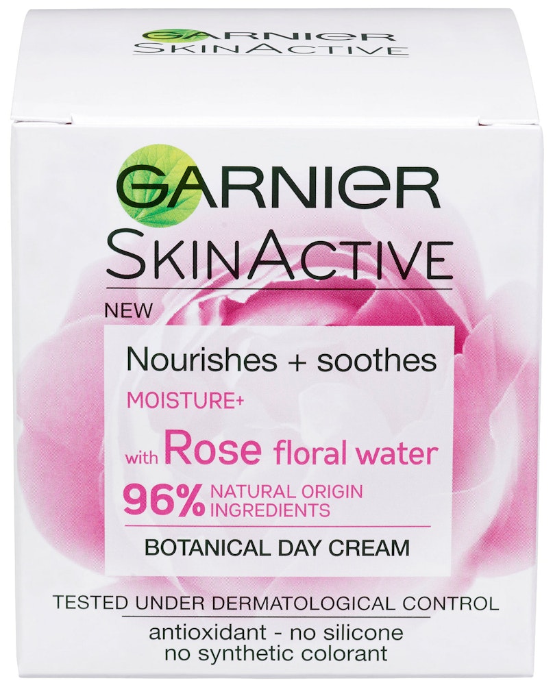 Garnier Moisture+ Botanical Rose Floral Water Day Cream
