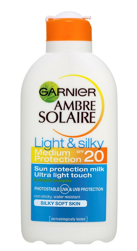 Garnier Ambre Solaire Light & Silky Lotion SPF 20