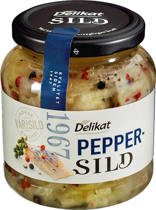 Bilde: © Delikat / Kolonial.no Delikat Peppersild 380 g