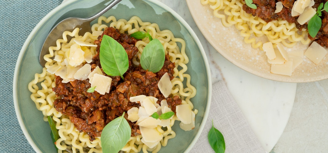 Vollkorn Spaghetti mit Linsenbolognese